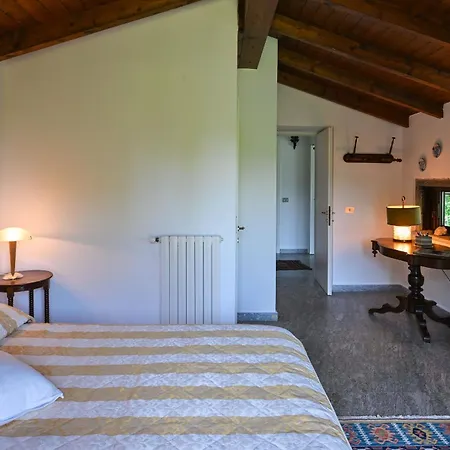 Gia Βίλα Στρέσα